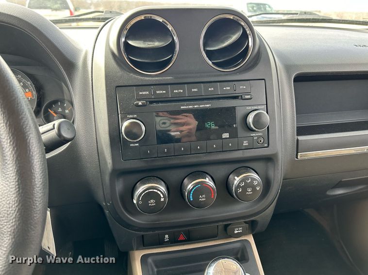 image for item EK4019 2015 Jeep Patriot SUV