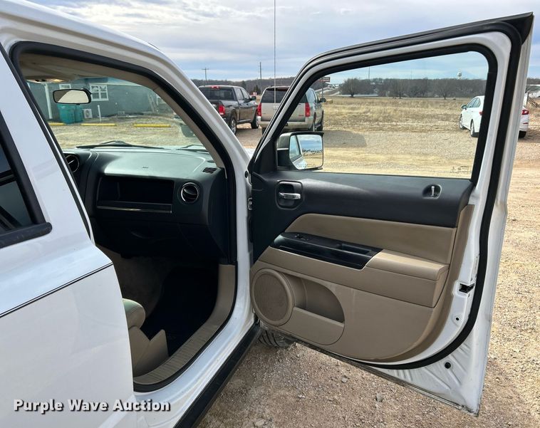 image for item EK4019 2015 Jeep Patriot SUV