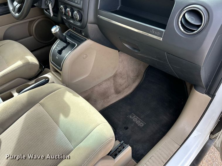 image for item EK4019 2015 Jeep Patriot SUV