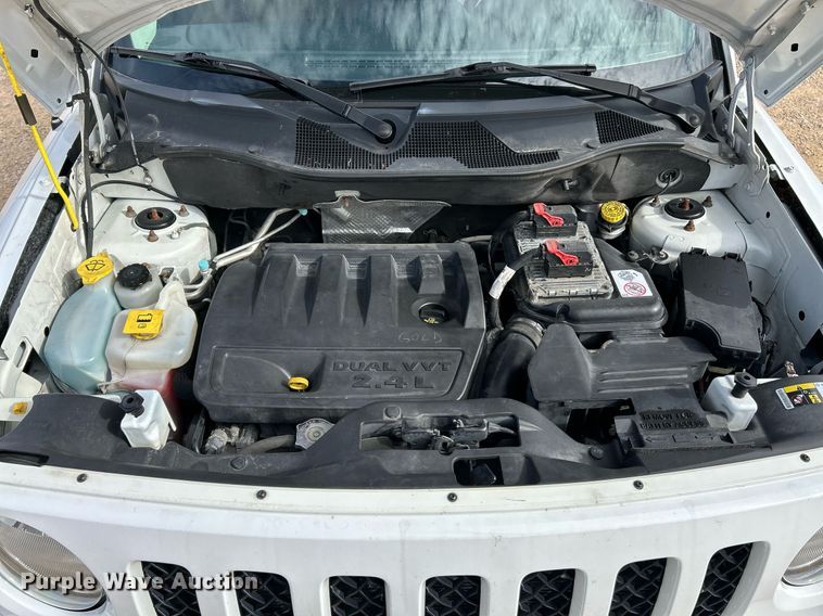 image for item EK4019 2015 Jeep Patriot SUV