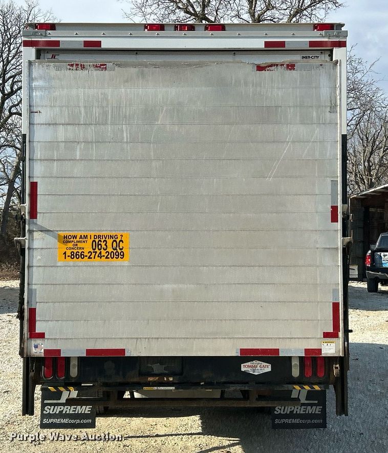 image for item EK4023 2012 Ford E450 Super Duty box truck