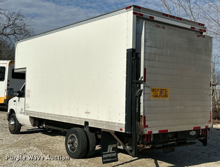 image for item EK4023 2012 Ford E450 Super Duty box truck