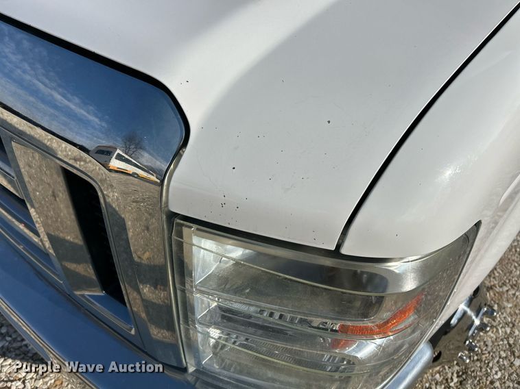 image for item EK4023 2012 Ford E450 Super Duty box truck