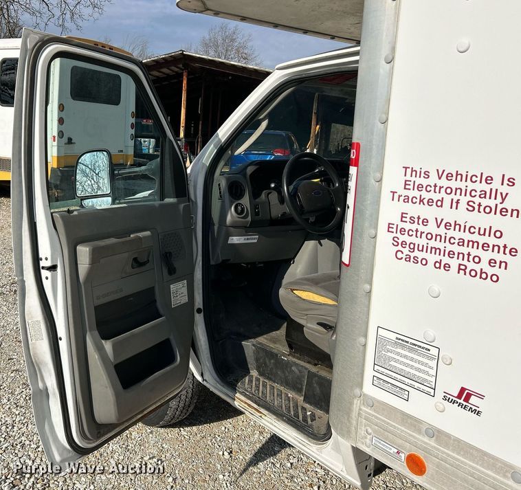 image for item EK4023 2012 Ford E450 Super Duty box truck