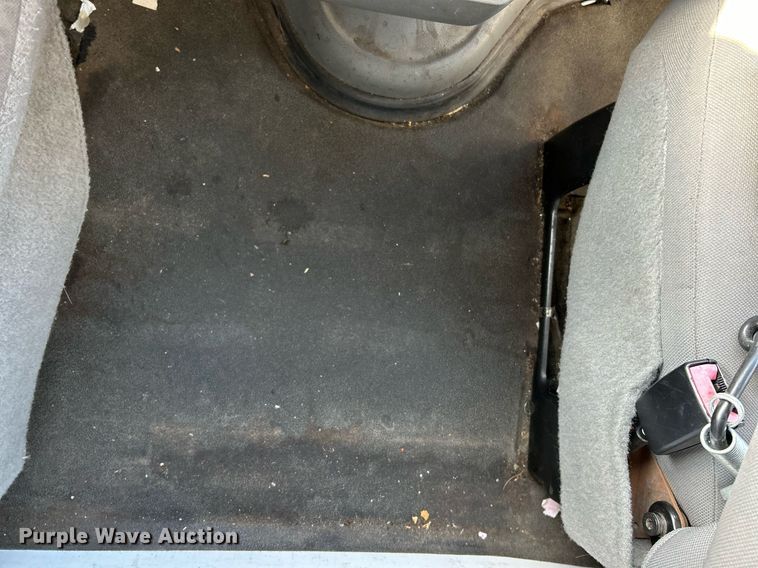 image for item EK4023 2012 Ford E450 Super Duty box truck