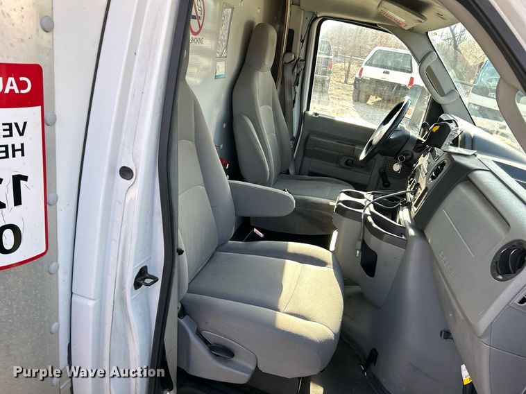 image for item EK4023 2012 Ford E450 Super Duty box truck