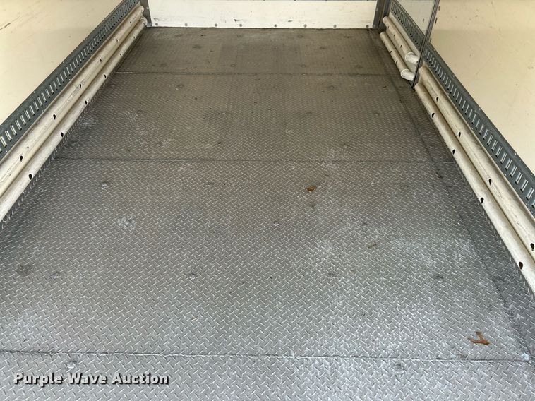 image for item EK4023 2012 Ford E450 Super Duty box truck