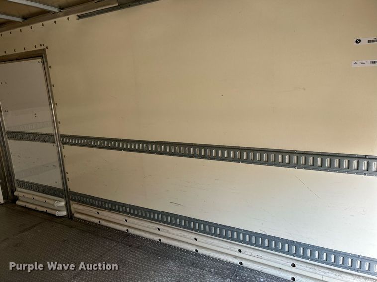 image for item EK4023 2012 Ford E450 Super Duty box truck