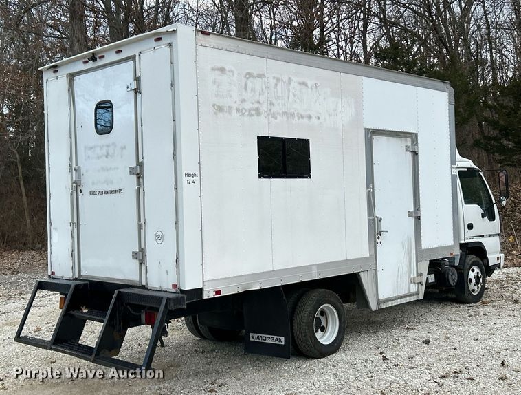 image for item EK4028 2007 Isuzu NPR HD box truck