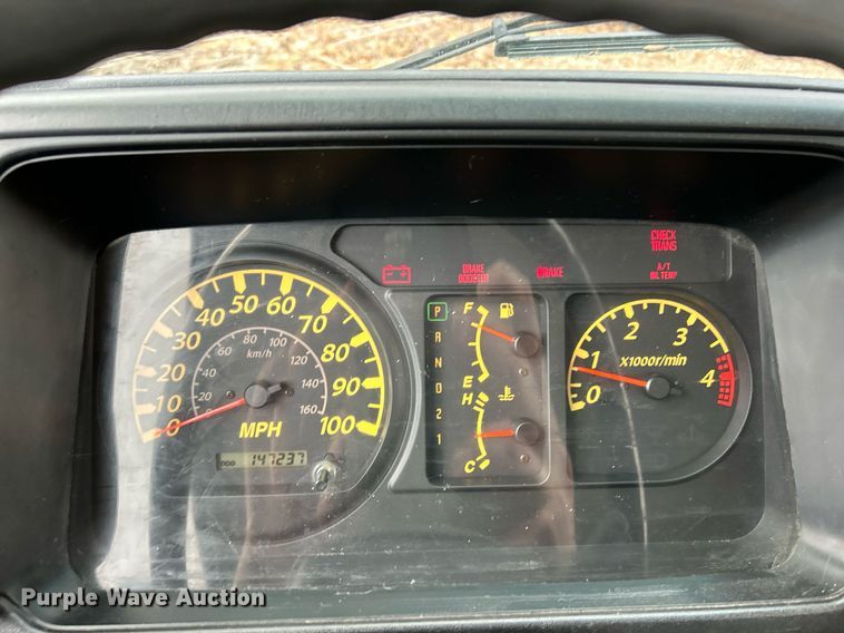 image for item EK4028 2007 Isuzu NPR HD box truck