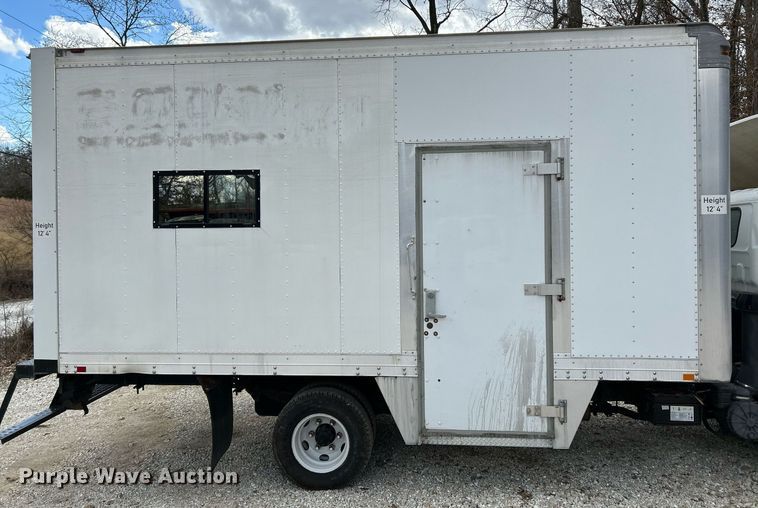 image for item EK4028 2007 Isuzu NPR HD box truck