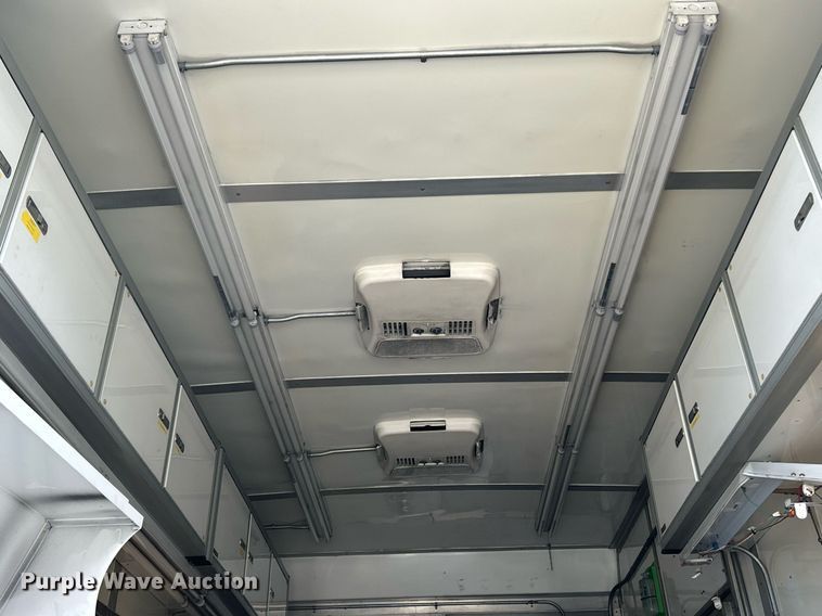 image for item EK4028 2007 Isuzu NPR HD box truck