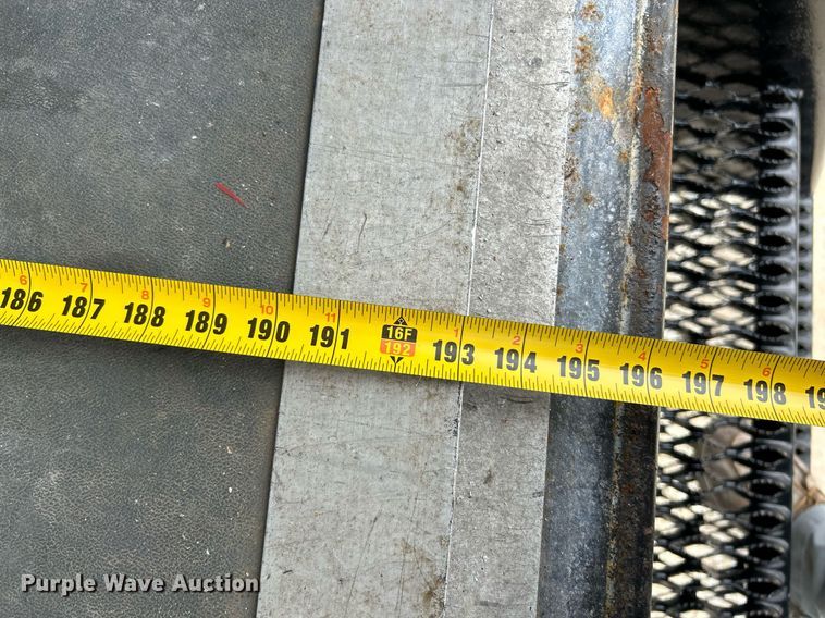 image for item EK4028 2007 Isuzu NPR HD box truck