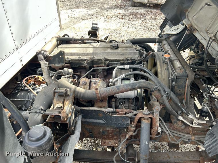 image for item EK4028 2007 Isuzu NPR HD box truck