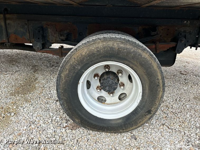 image for item EK4028 2007 Isuzu NPR HD box truck