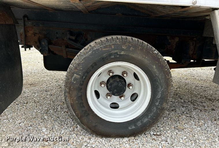 image for item EK4028 2007 Isuzu NPR HD box truck