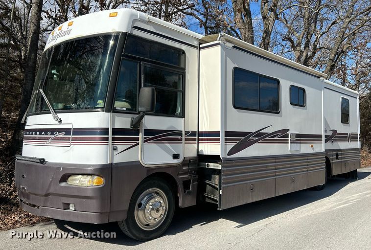 image for item EK4029 1999 Winnebago  WKL36L RV