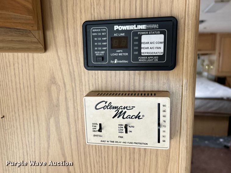 image for item EK4029 1999 Winnebago  WKL36L RV