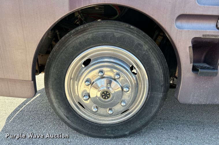 image for item EK4029 1999 Winnebago  WKL36L RV