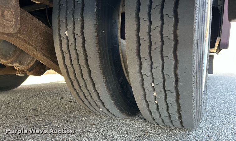 image for item EK4029 1999 Winnebago  WKL36L RV