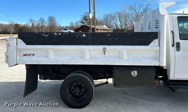 image for item EK4032 2003 Chevrolet C4500 Limited Edition dump truck