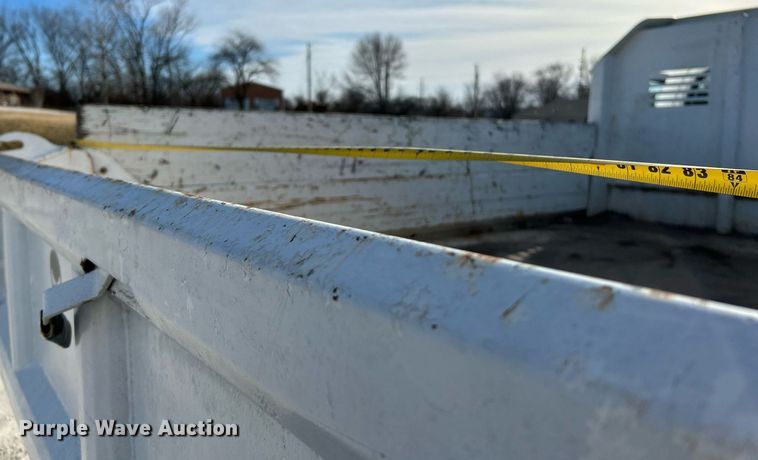 image for item EK4032 2003 Chevrolet C4500 Limited Edition dump truck