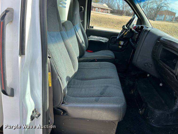 image for item EK4032 2003 Chevrolet C4500 Limited Edition dump truck