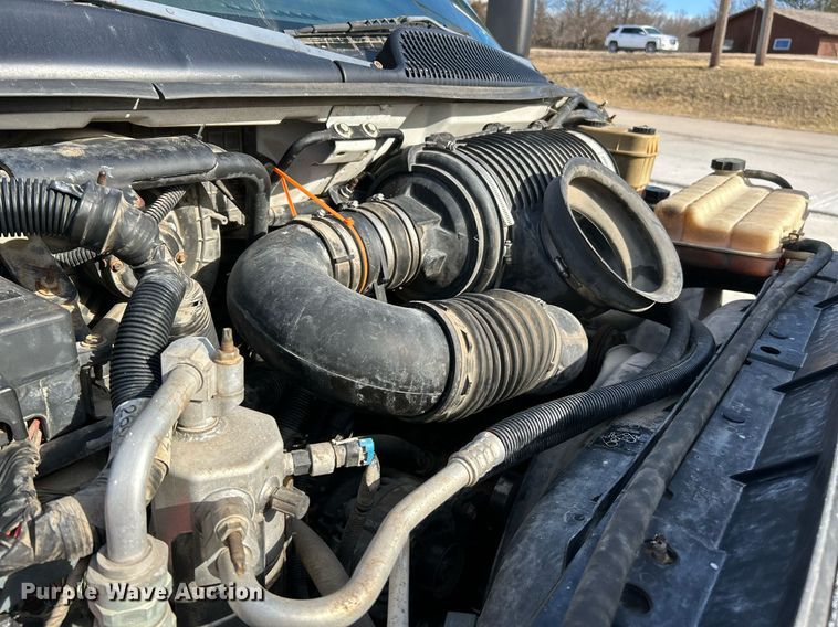 image for item EK4032 2003 Chevrolet C4500 Limited Edition dump truck