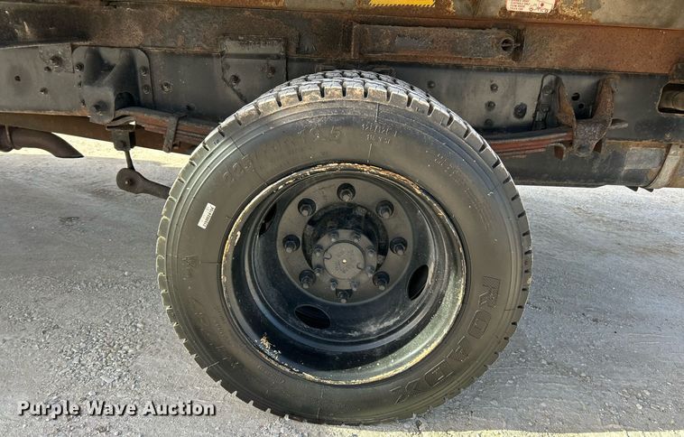 image for item EK4032 2003 Chevrolet C4500 Limited Edition dump truck