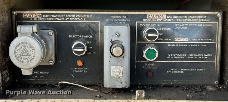 image for item EK4035 2014 International WorkStar 7400 pothole patcher truck