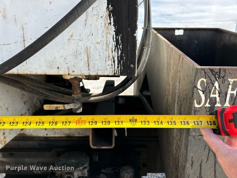 image for item EK4035 2014 International WorkStar 7400 pothole patcher truck