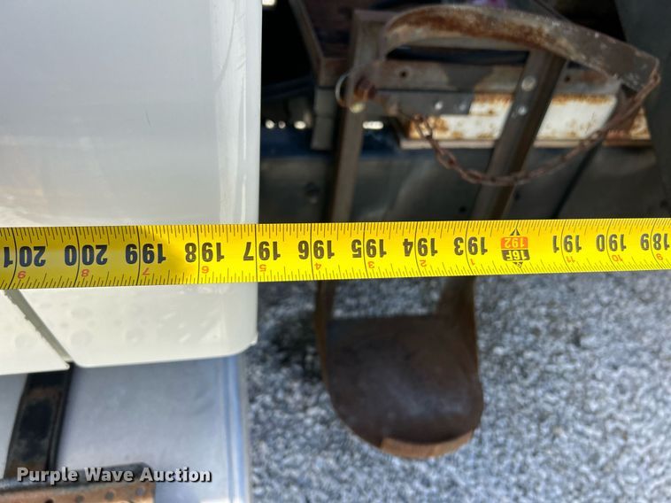 image for item EK4035 2014 International WorkStar 7400 pothole patcher truck