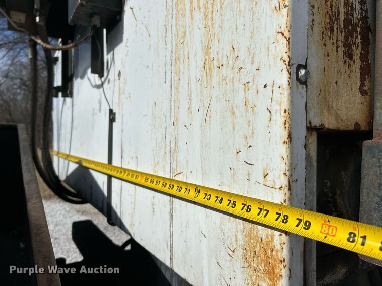 image for item EK4035 2014 International WorkStar 7400 pothole patcher truck