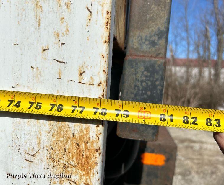 image for item EK4035 2014 International WorkStar 7400 pothole patcher truck