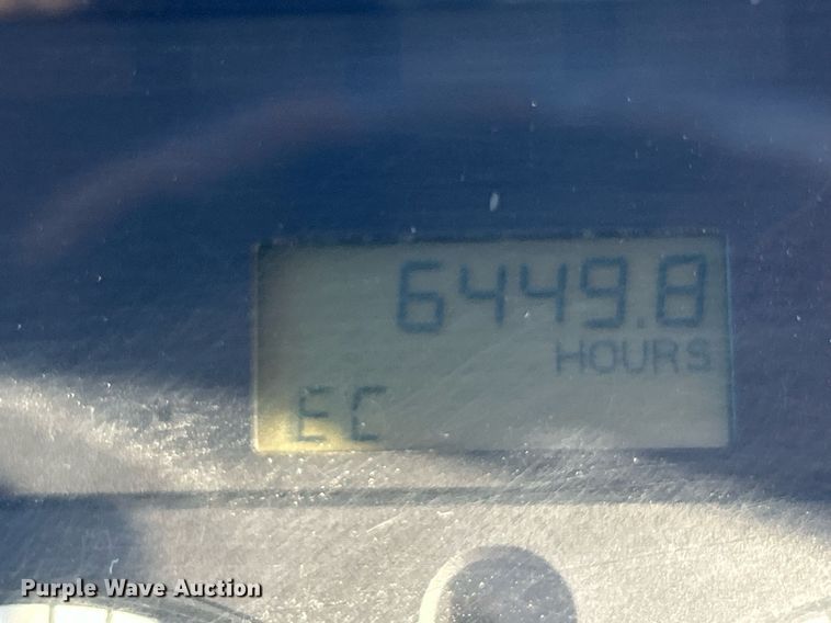 image for item EK4075 2002 Freightliner FL70 utility / service truck