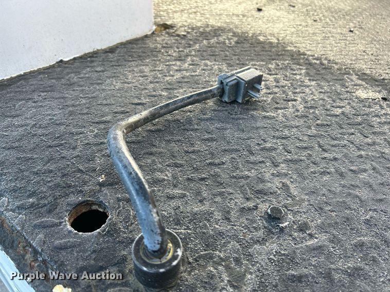 image for item EK4075 2002 Freightliner FL70 utility / service truck