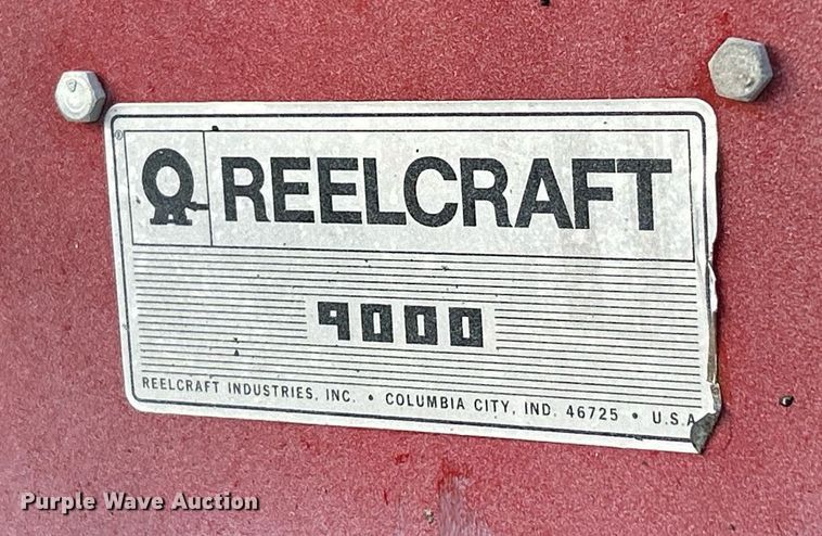 image for item EK4075 2002 Freightliner FL70 utility / service truck