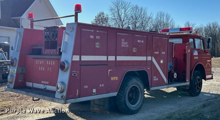 image for item EK4076 1972 Ford 700 pumper fire truck