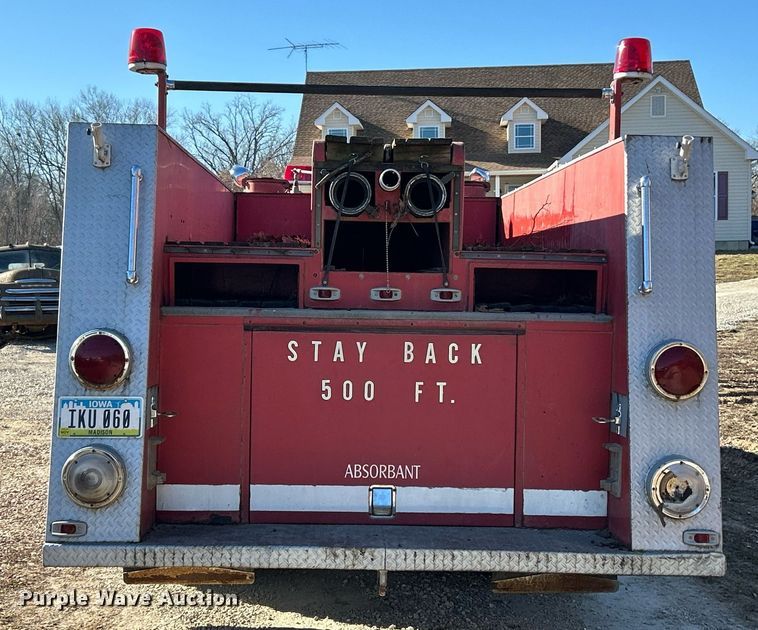 image for item EK4076 1972 Ford 700 pumper fire truck