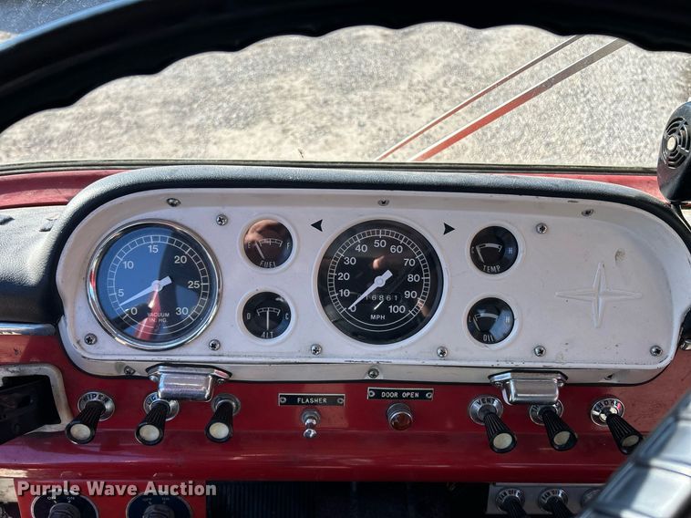 image for item EK4076 1972 Ford 700 pumper fire truck