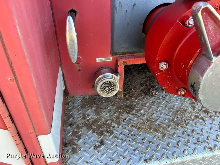image for item EK4076 1972 Ford 700 pumper fire truck