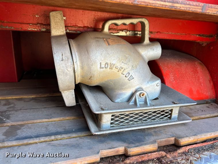 image for item EK4076 1972 Ford 700 pumper fire truck