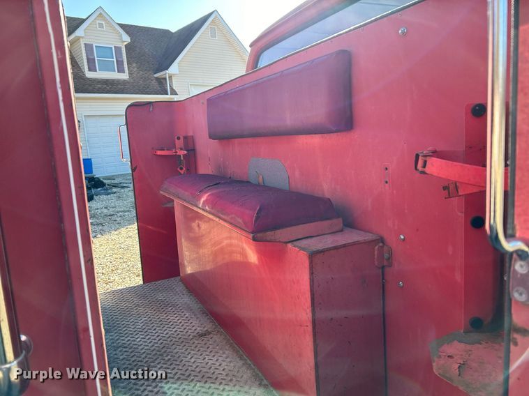 image for item EK4076 1972 Ford 700 pumper fire truck