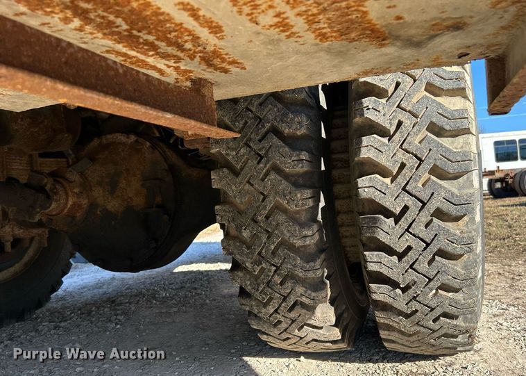 image for item EK4076 1972 Ford 700 pumper fire truck