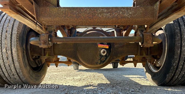 image for item EK4077 1993 GMC TopKick LoPro truck cab and chassis