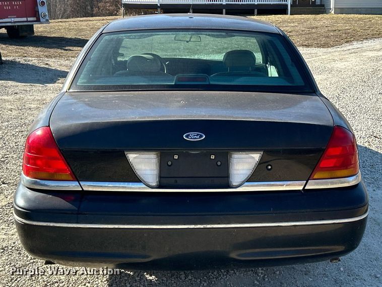 image for item EK4078 1998 Ford Crown Victoria Police Interceptor 
