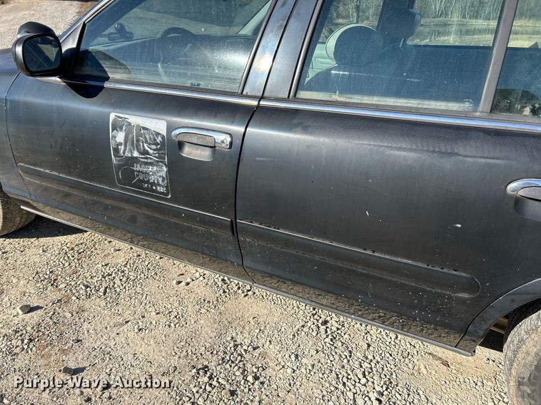 image for item EK4078 1998 Ford Crown Victoria Police Interceptor 