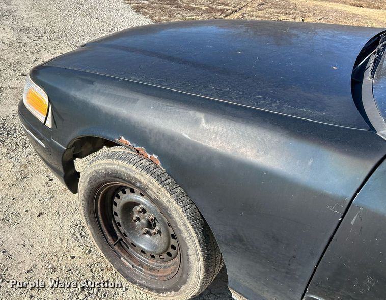 image for item EK4078 1998 Ford Crown Victoria Police Interceptor 