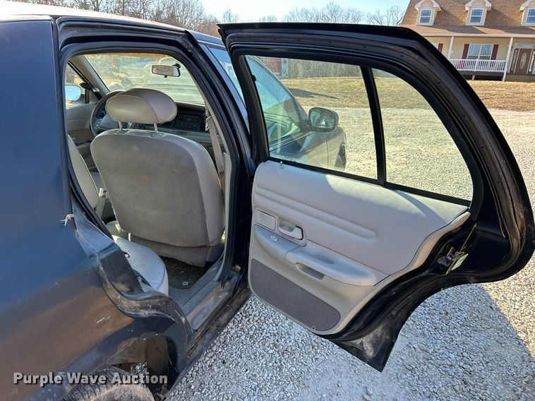 image for item EK4078 1998 Ford Crown Victoria Police Interceptor 
