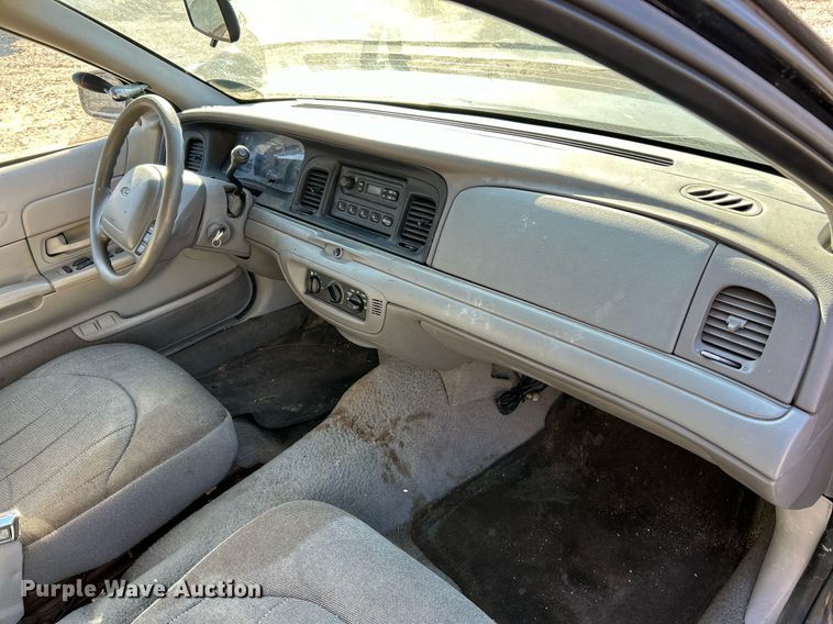 image for item EK4078 1998 Ford Crown Victoria Police Interceptor 